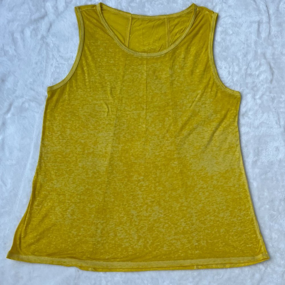 4 for $20. Yellow Lightweight Sleeveless Scoop Neck Exercise shirt size L.